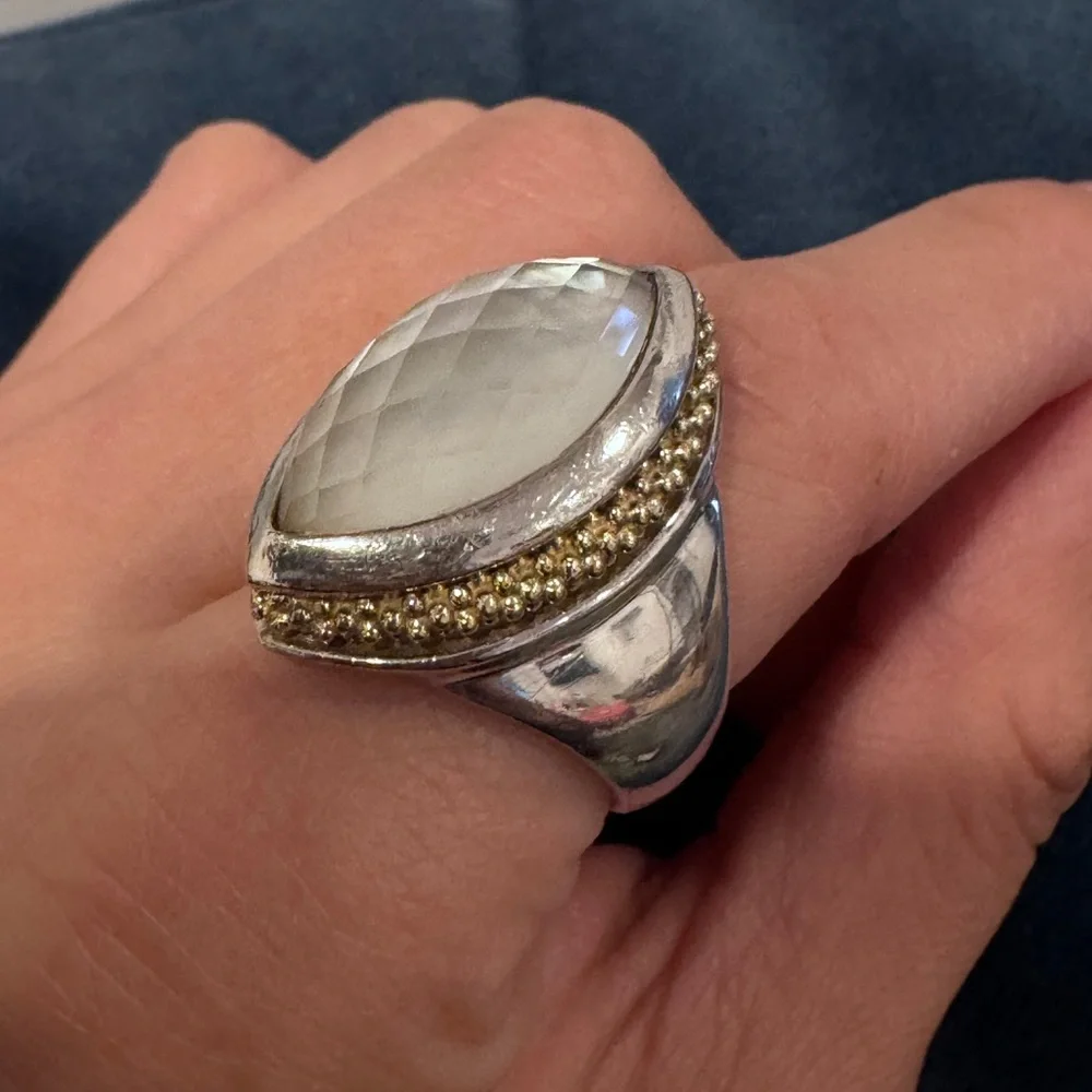 ❌Not for sale ❌ Lagos Caviar Largest Venus Ring‎ in 18K & 925 Mother of Pearl